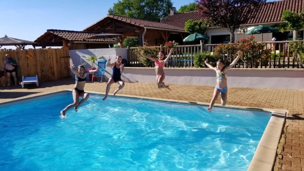 Camping Maeva Escapades Au P'Tit Bonheur Peyrillac-et-Millac Eksteriør bilde